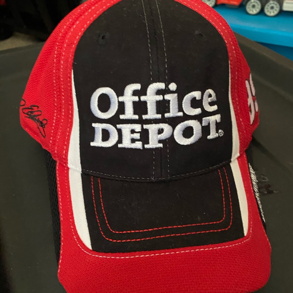 Carl Edwards Hat